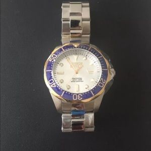 📌SOLD📌Invicta 14543 ProDiver stainless steel